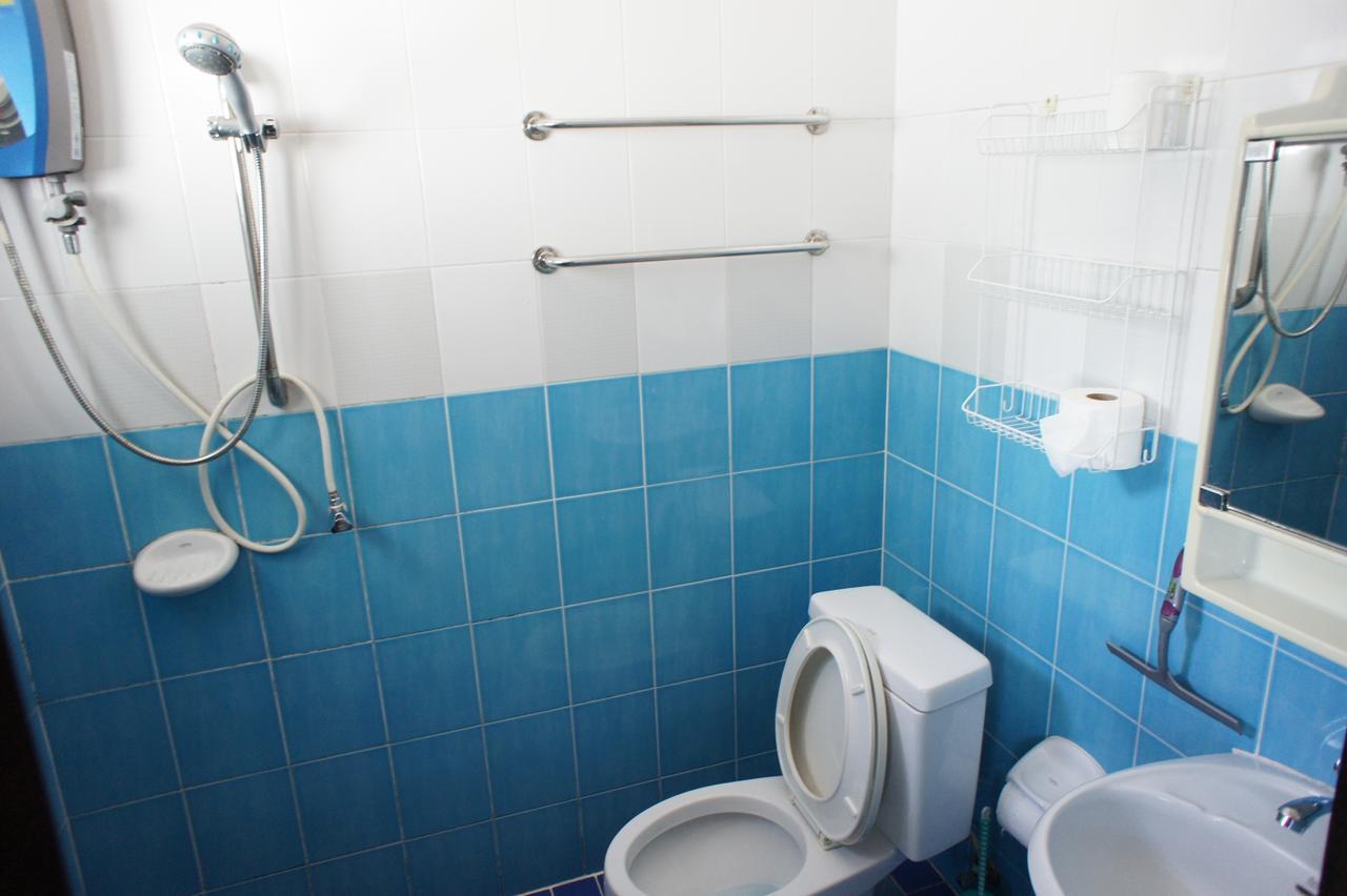 Phuket Gay Homestay Кату Номер фото