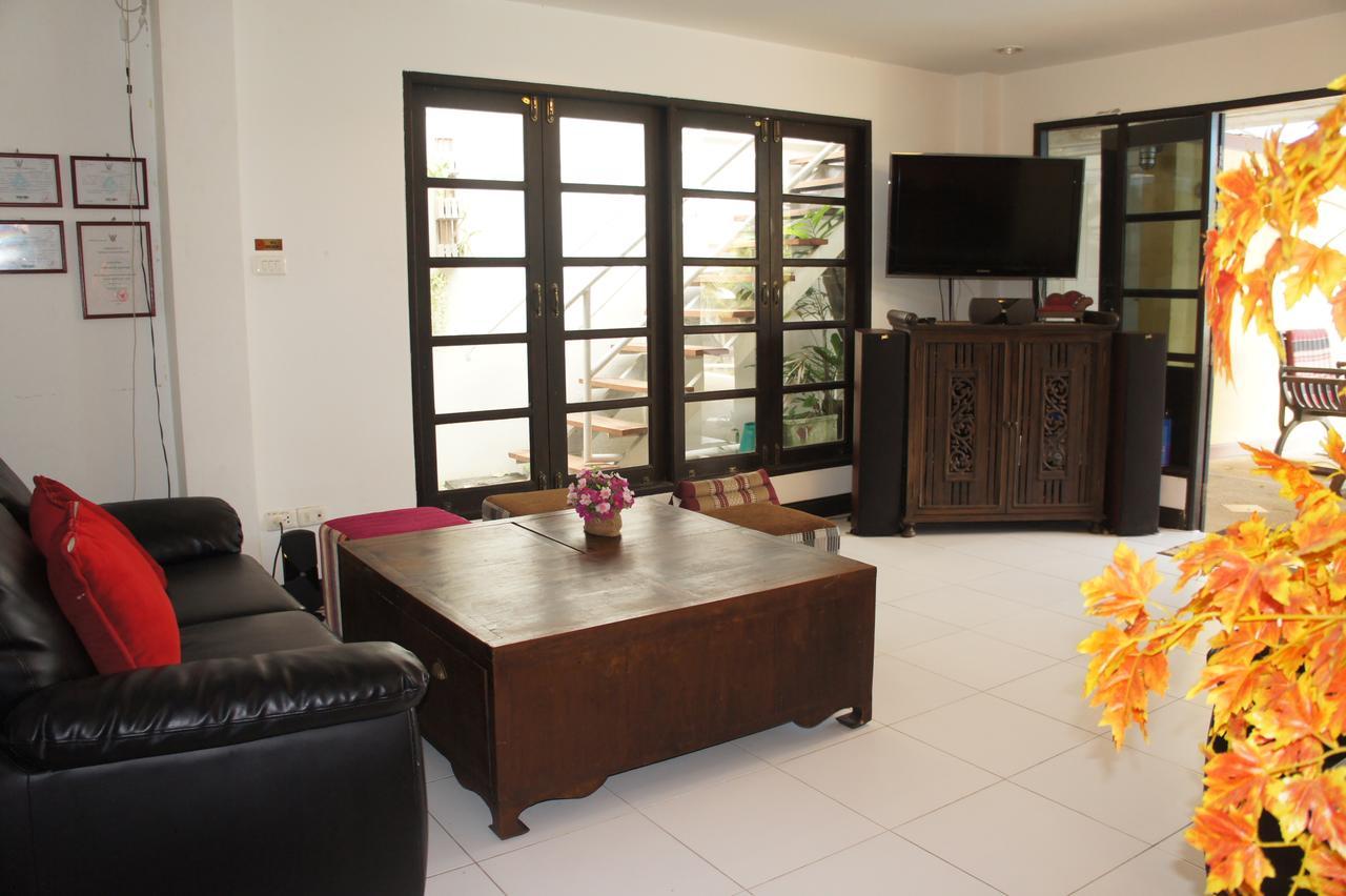 Phuket Gay Homestay Кату Экстерьер фото